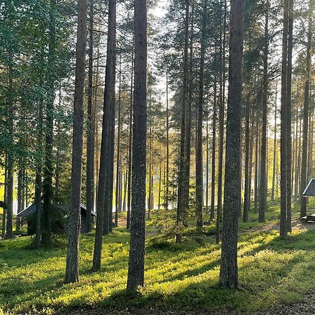 ホテル Laahtanen Camping Ristijärvi エクステリア 写真