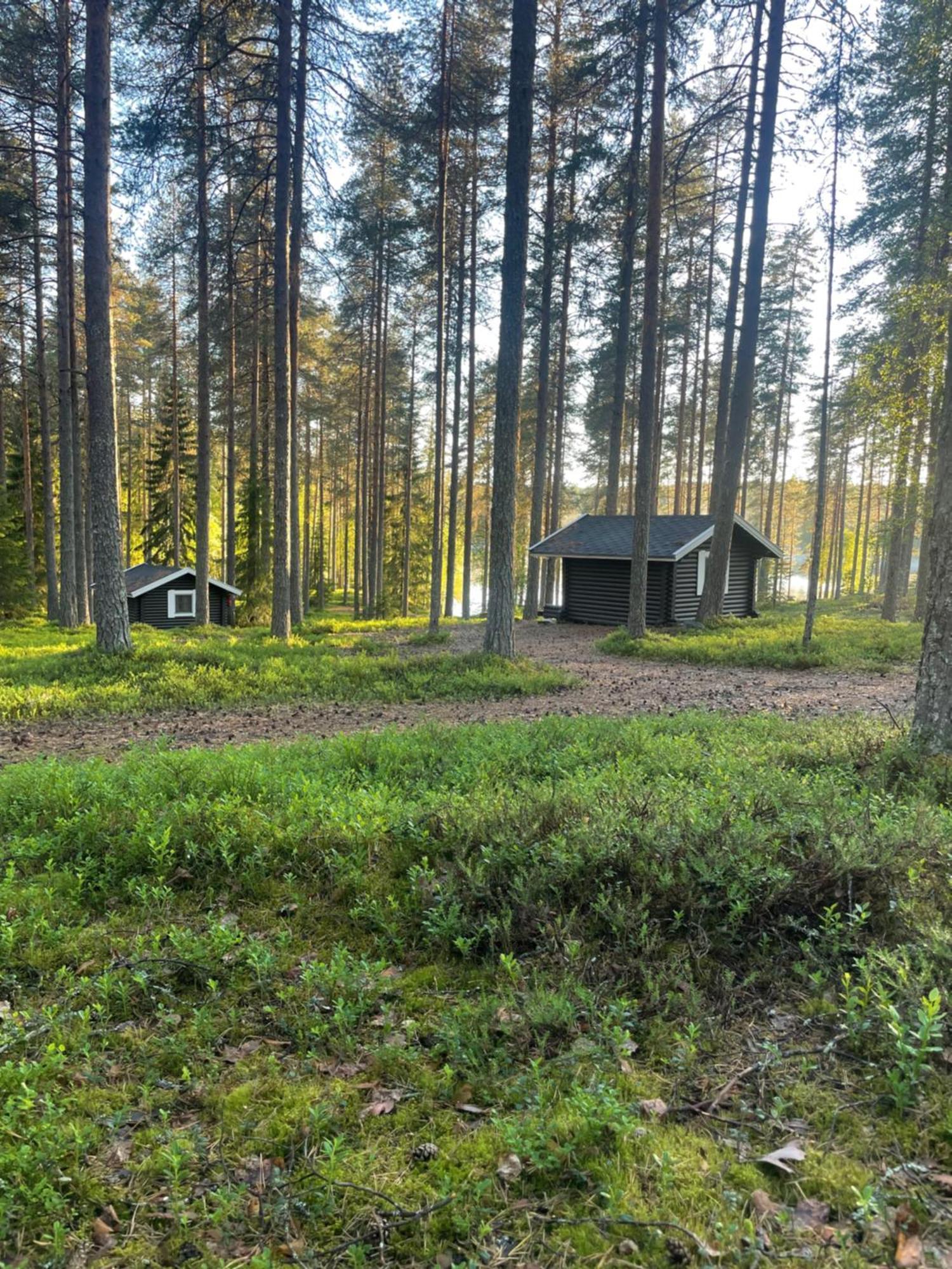 ホテル Laahtanen Camping Ristijärvi エクステリア 写真