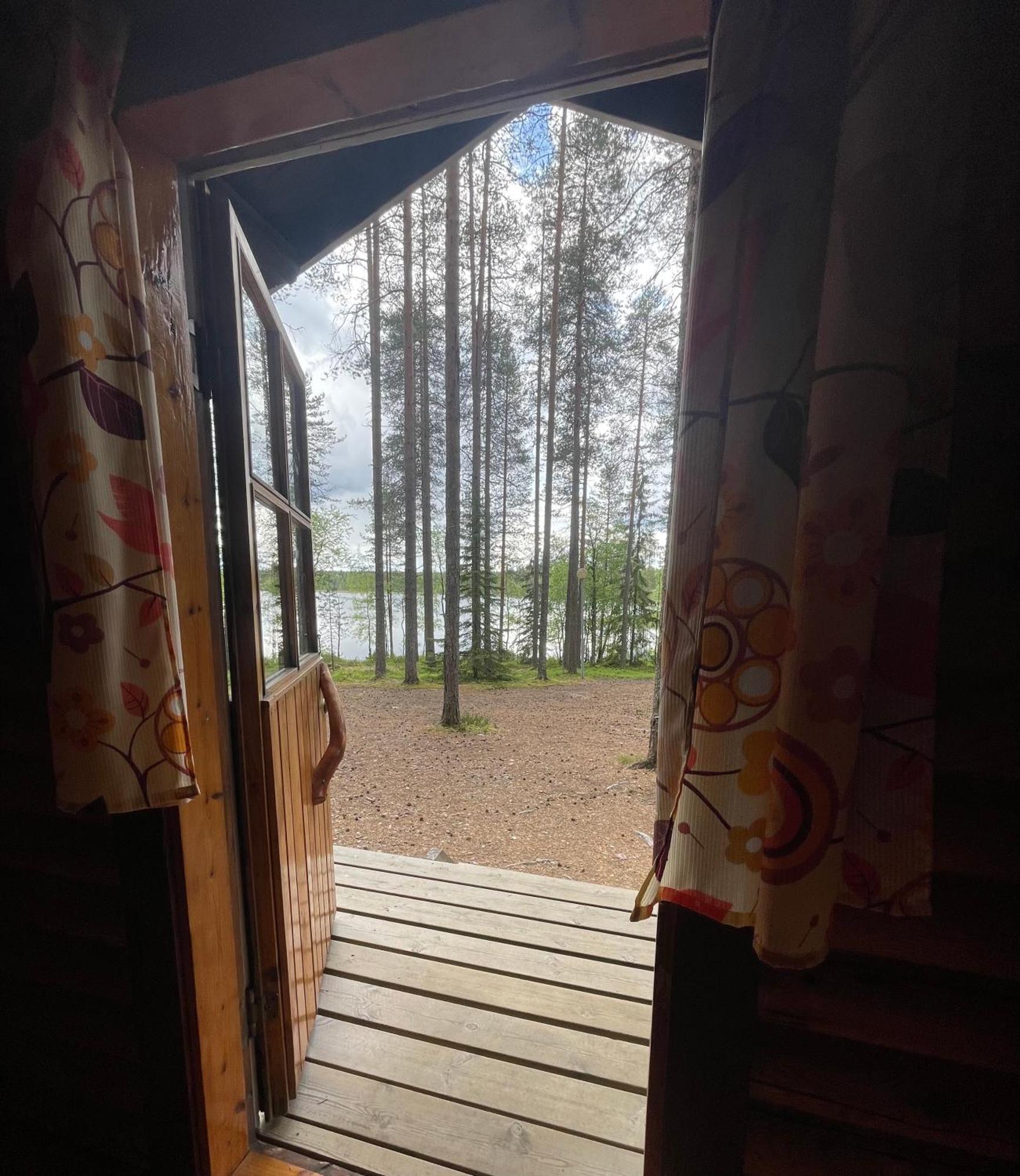 ホテル Laahtanen Camping Ristijärvi エクステリア 写真