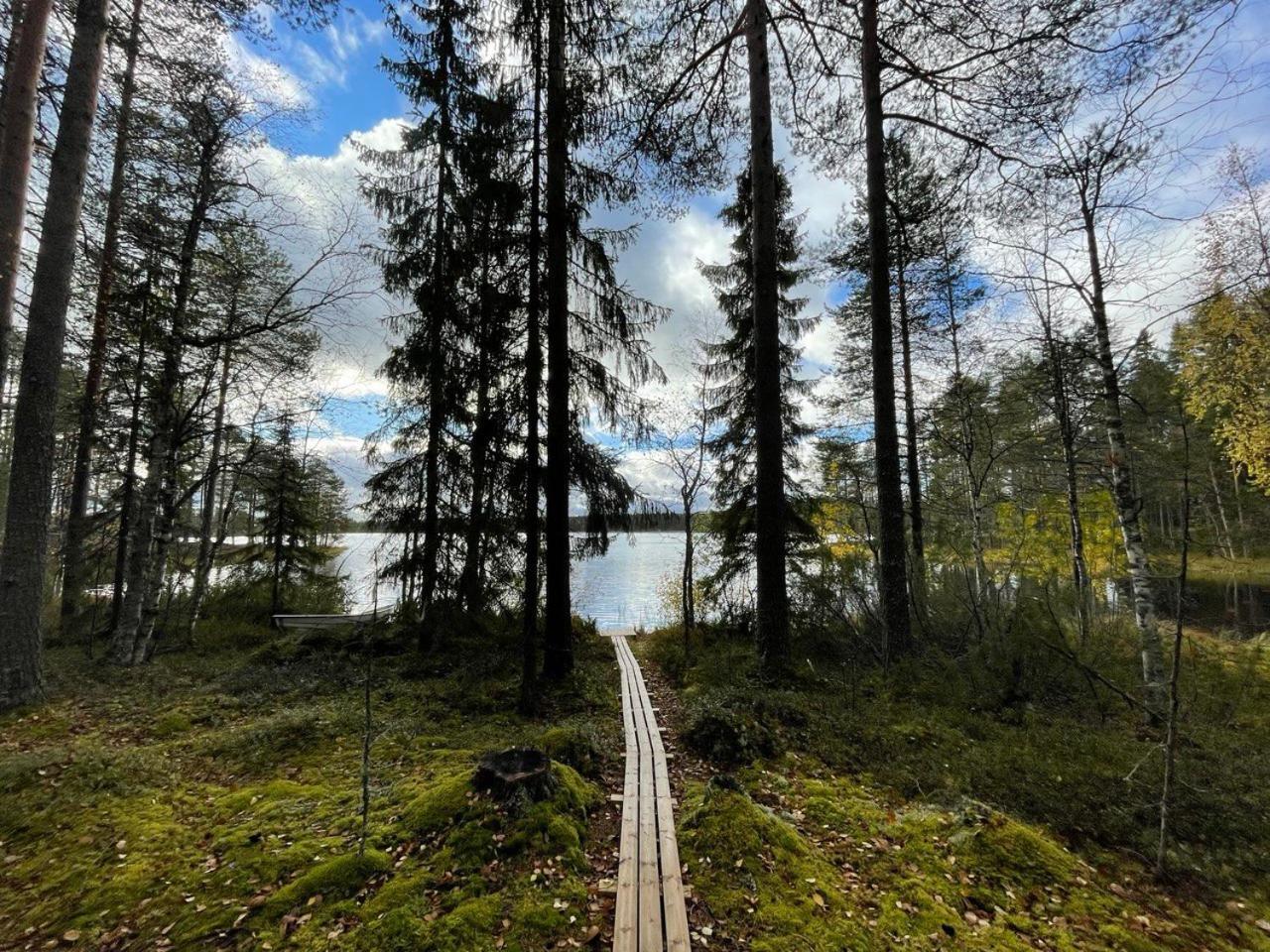 ホテル Laahtanen Camping Ristijärvi エクステリア 写真